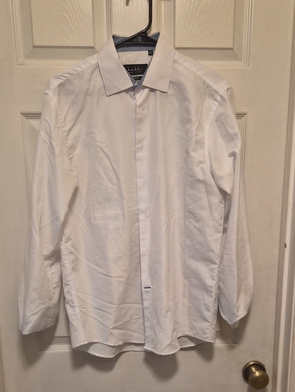 Nicole Miller White Long-Sleeve Dress Shirt with Contrast Inner Collar